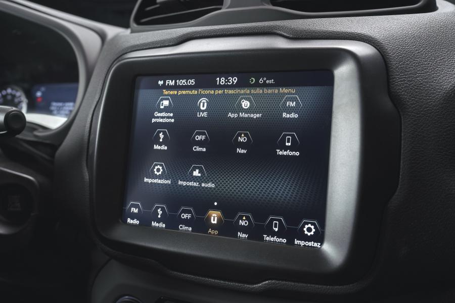 Детали интерьера Jeep Renegade S (BU) 2019 года  (EU) (фото 19 из 31)